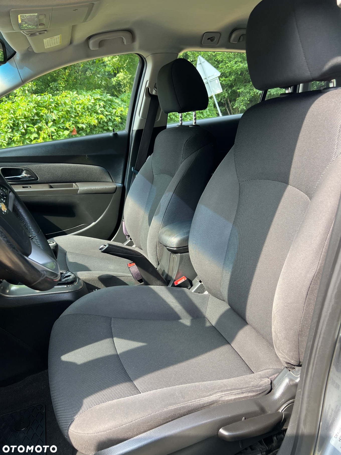 Chevrolet Cruze 1.6 LS - 8