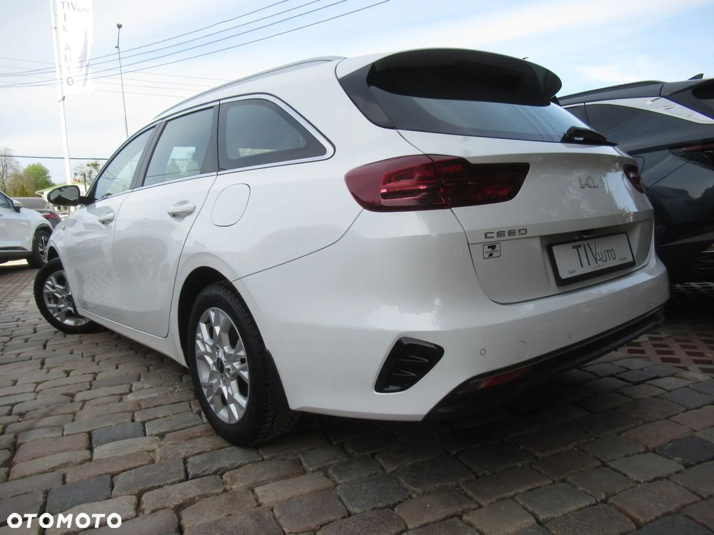 Kia Ceed 1.5 T-GDI M - 3