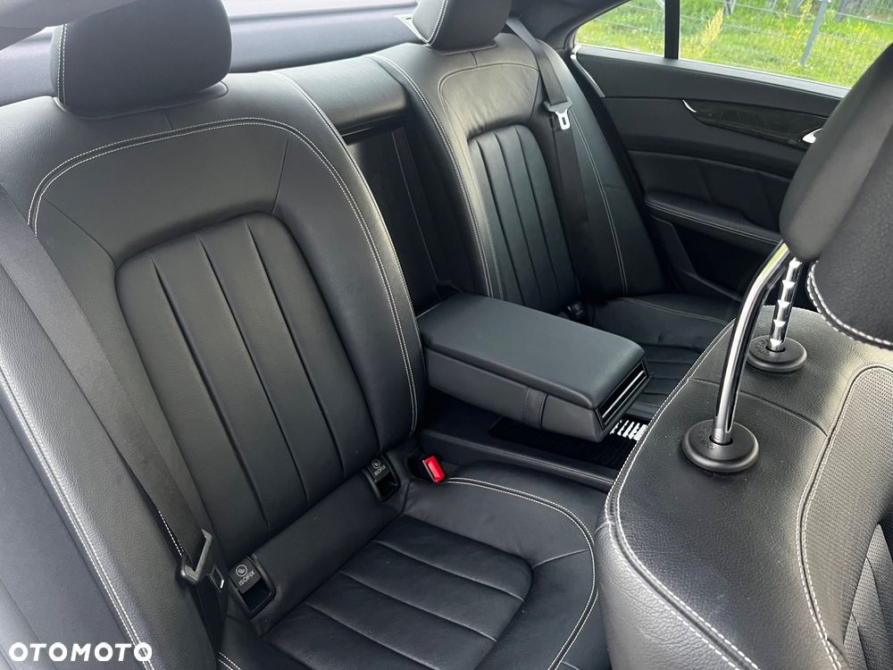 Mercedes-Benz CLS 500 4Matic 7G-TRONIC - 24