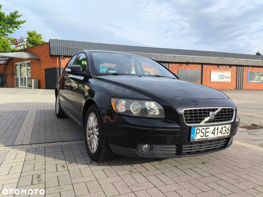 Volvo S40 - 1
