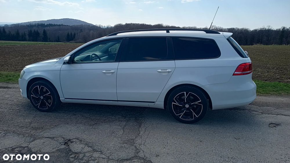 Volkswagen Passat 2.0 TDI Comfortline DSG - 16