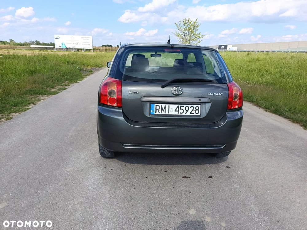 Toyota Corolla 1.6 VVT-i Dynamic - 6