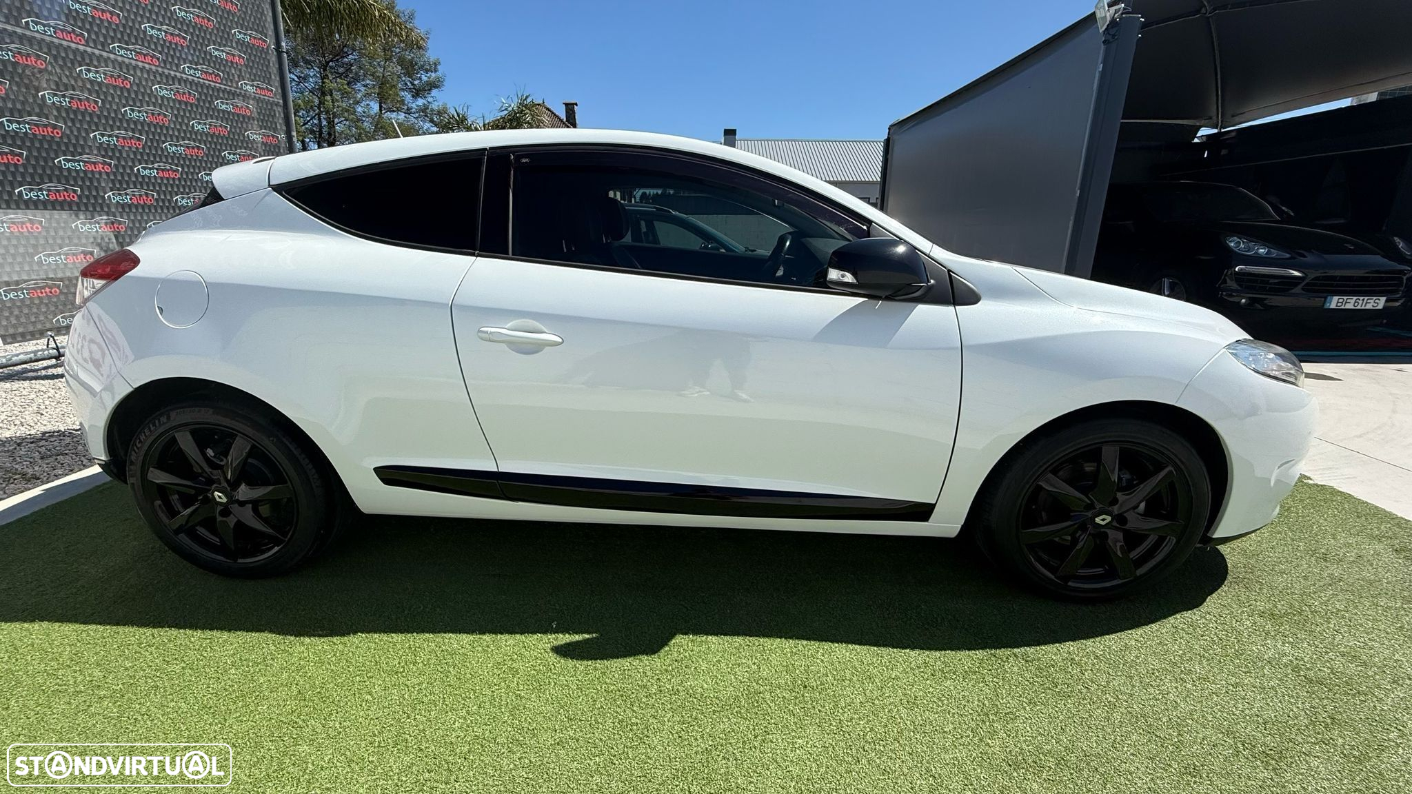 Renault Mégane Coupe 1.5 dCi Bose Edition CO2 Champion - 4