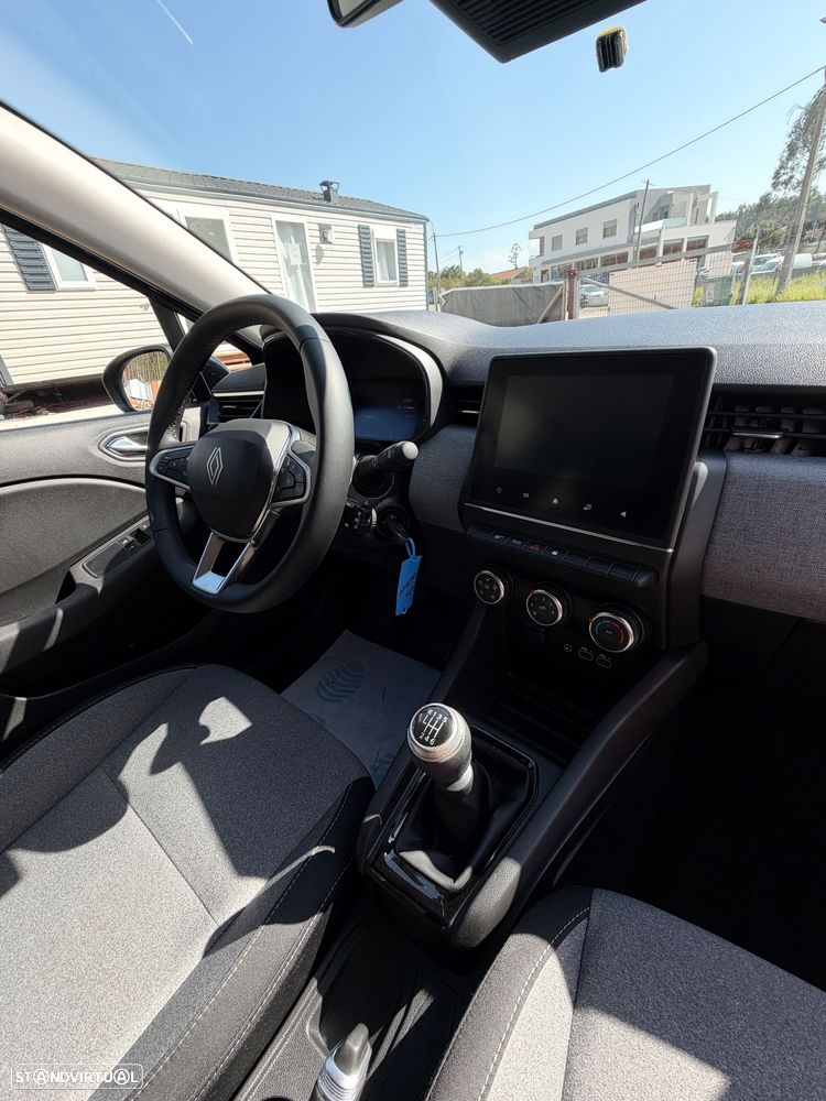 Renault Clio 1.5 Blue dCi Evolution - 28