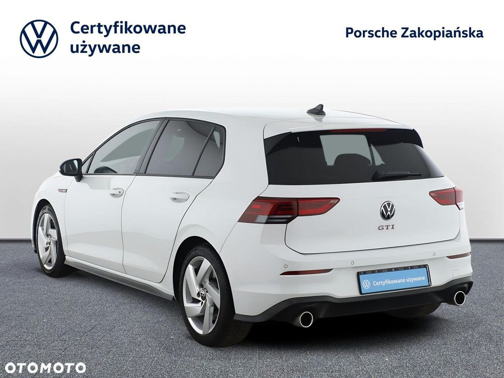 Volkswagen Golf - 3