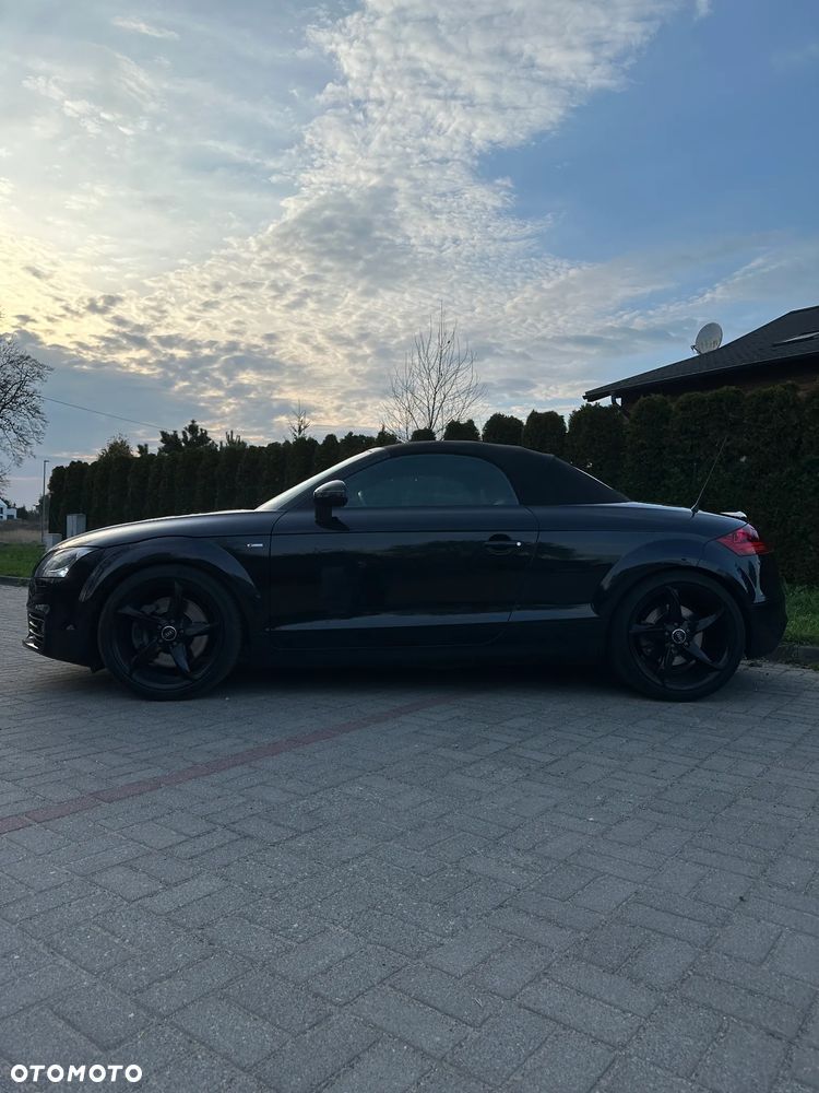 Audi TT Roadster 3.2 FSI Quattro S tronic - 13