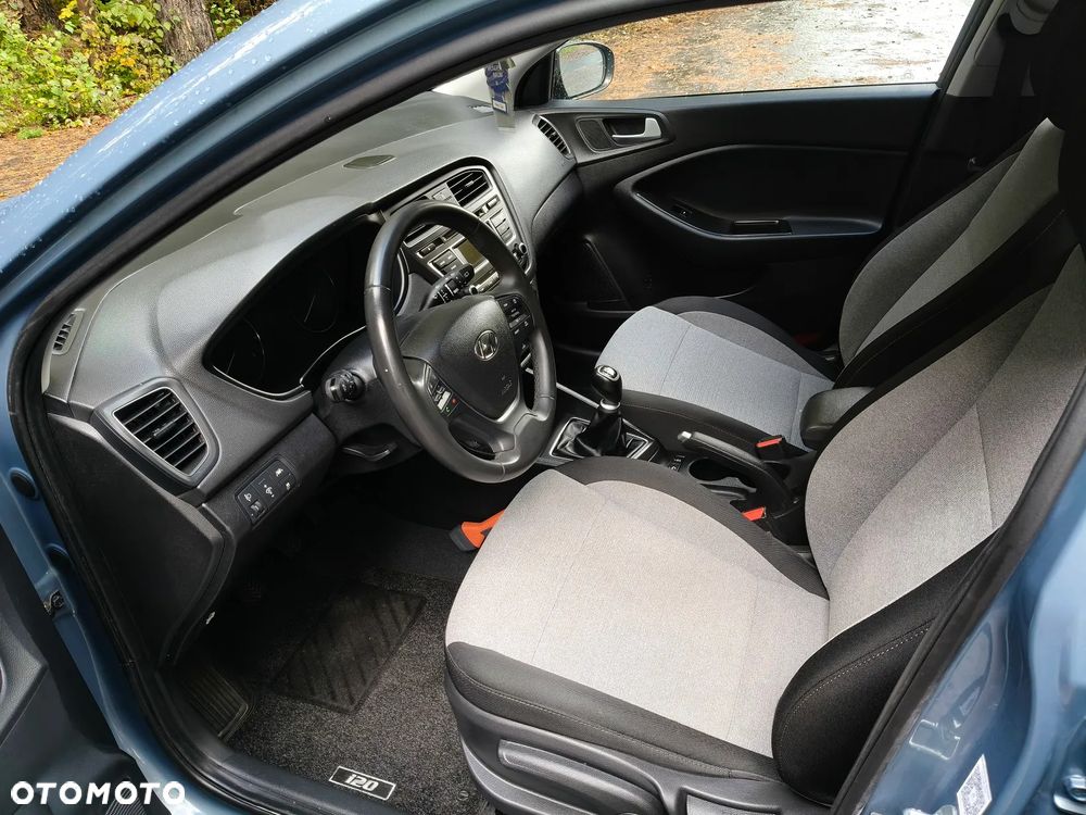 Hyundai i20 blue 1.2 Select - 8