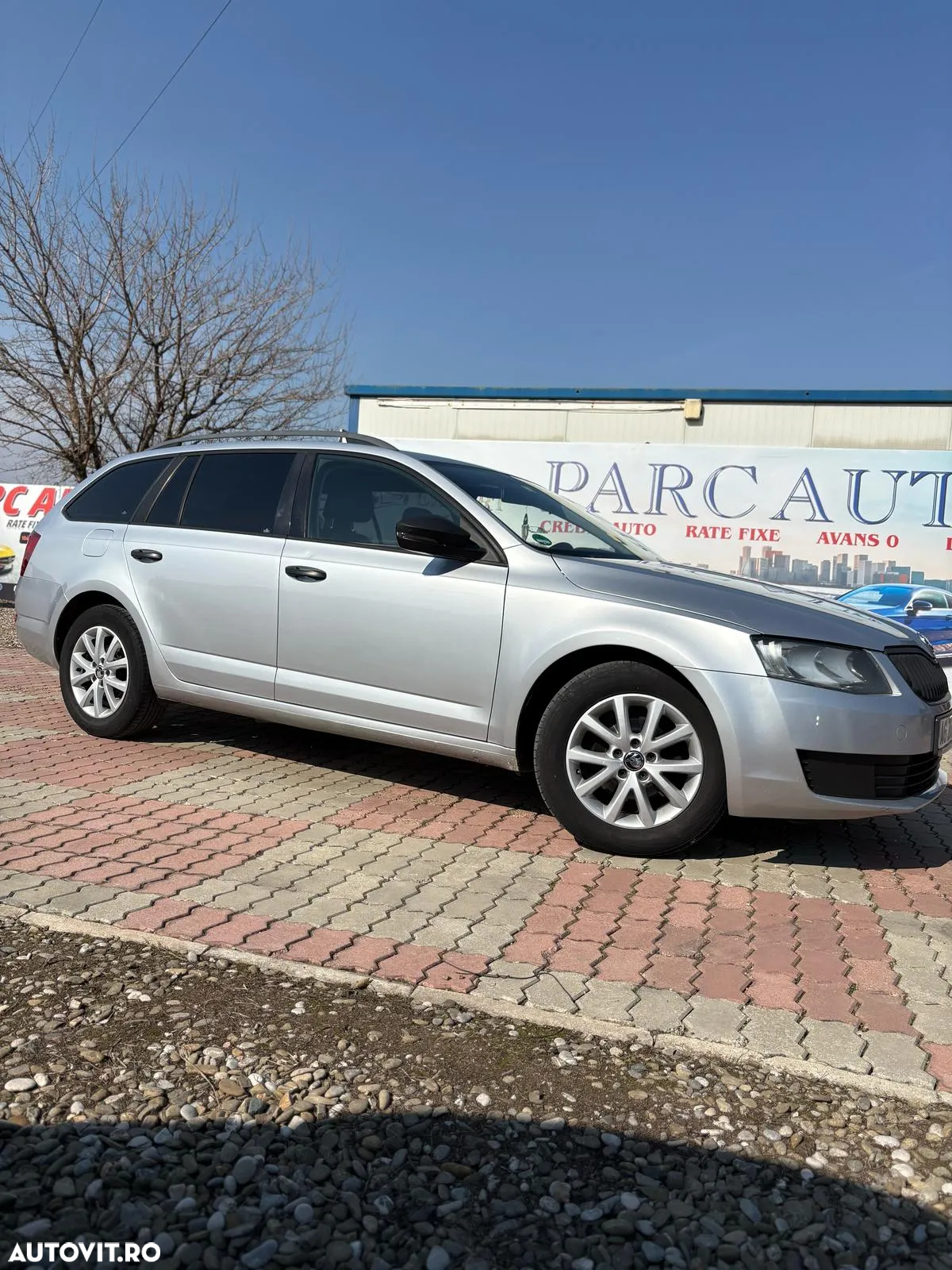 Skoda Octavia 1.6 TDI Ambiente - 15