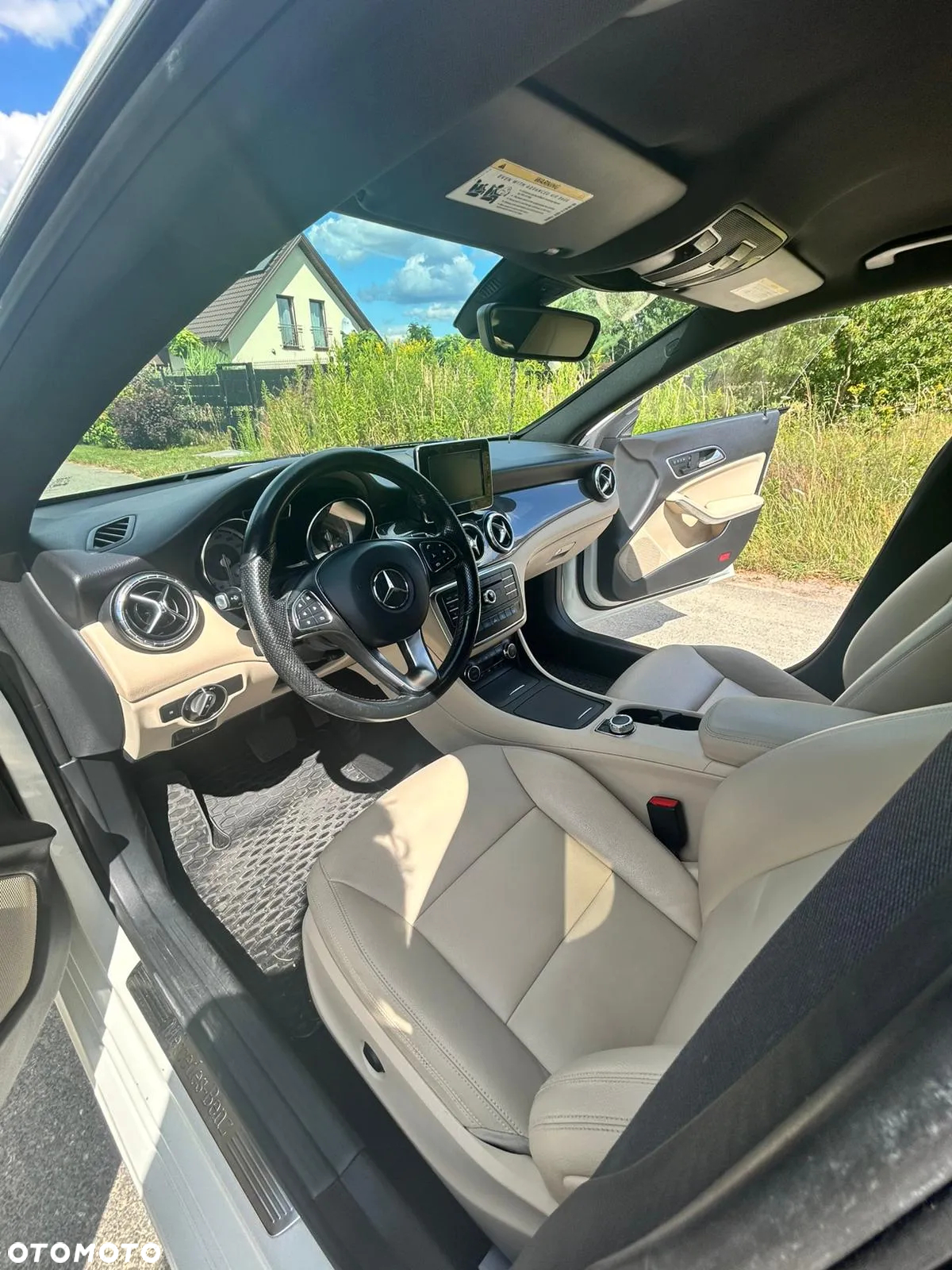Mercedes-Benz CLA 250 4Matic 7G-DCT Sport - 24