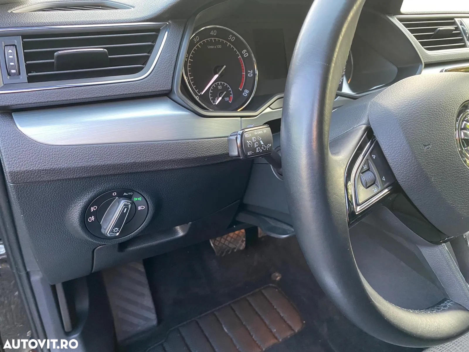 Skoda Superb 1.4 TSI ACT DSG Ambition - 18