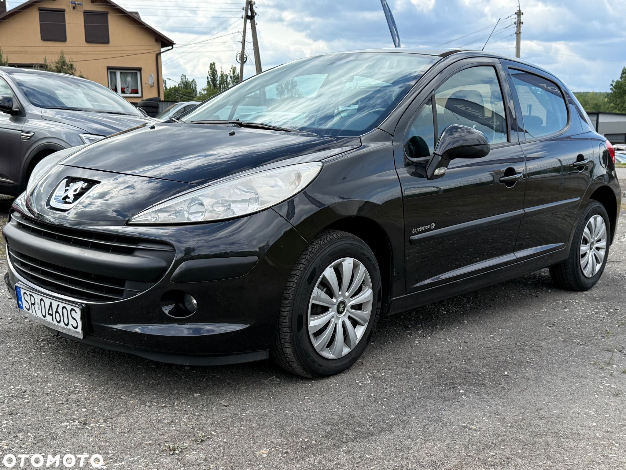 Peugeot 207 - 1