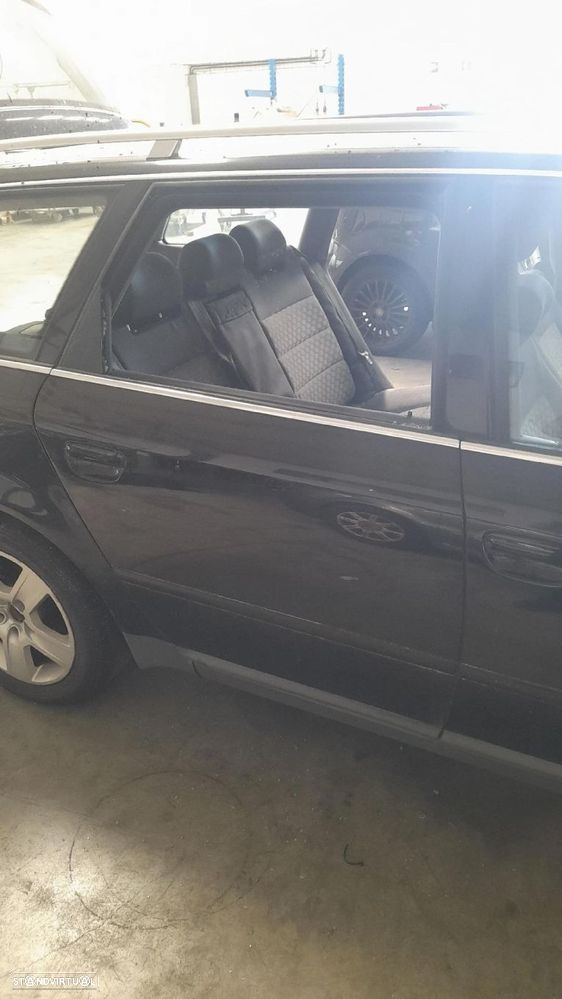 Porta trás direita AUDI A6 Avant (4B5, C5) - 1