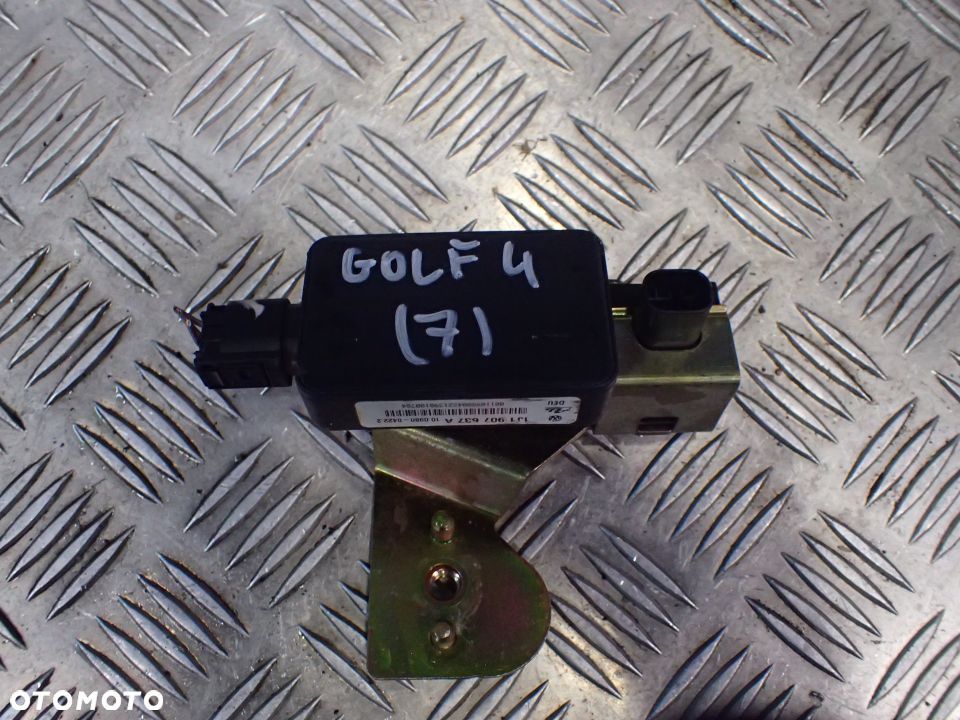 CZUJNIK SENSOR ESP 1J0907657A VW SEAT AUDI RADOM