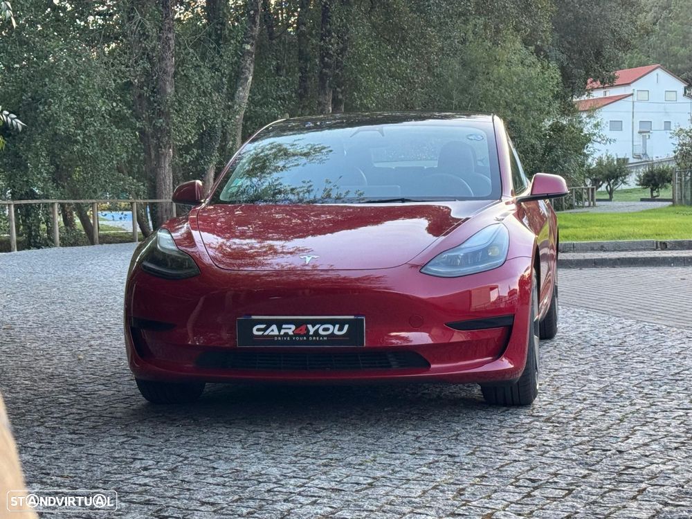 Tesla Model 3 - 11