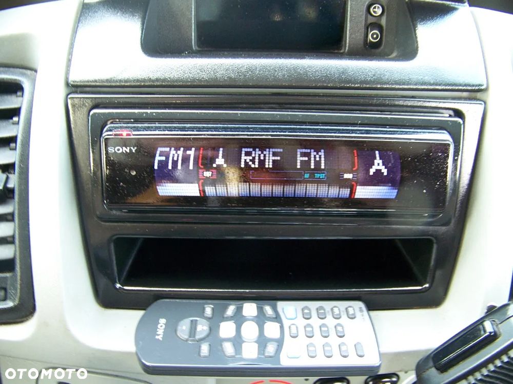 Opel VIVARO - 36
