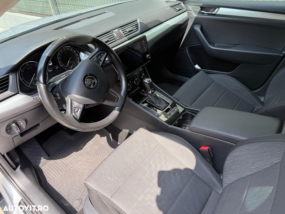 Skoda Superb 2.0 TDI DSG Ambition - 20