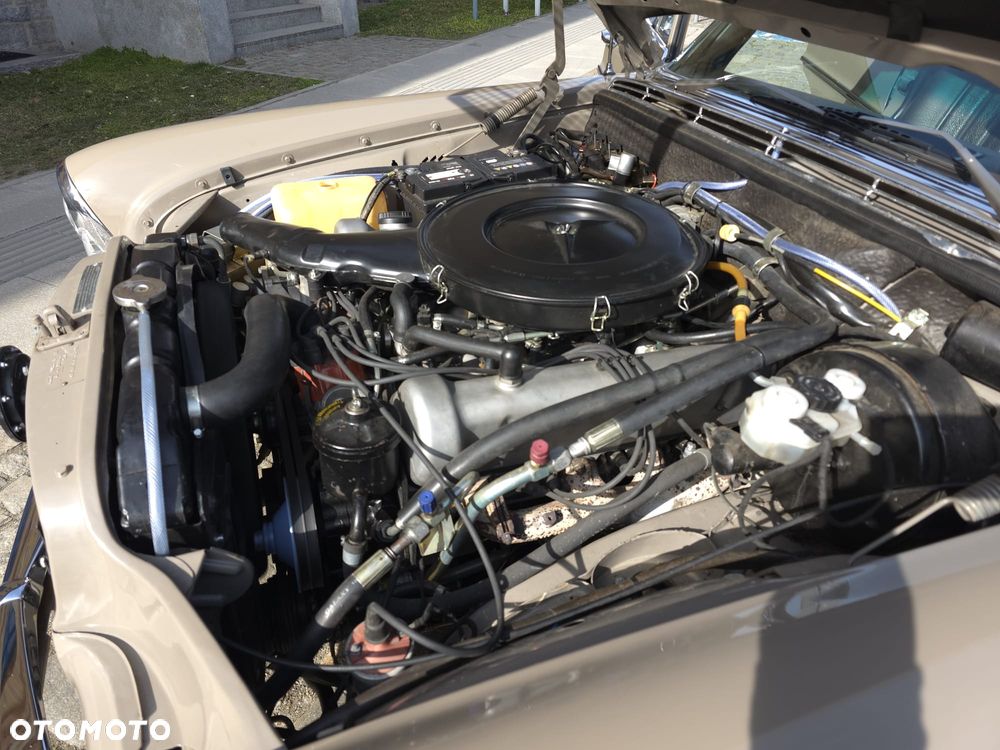 Mercedes-Benz 280 - 18