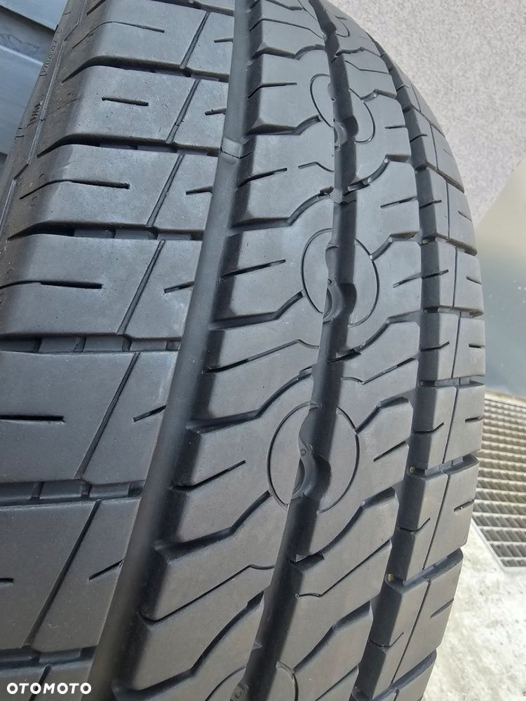 Semperit Van-Life 2 205/65R16 107/105 T - 2
