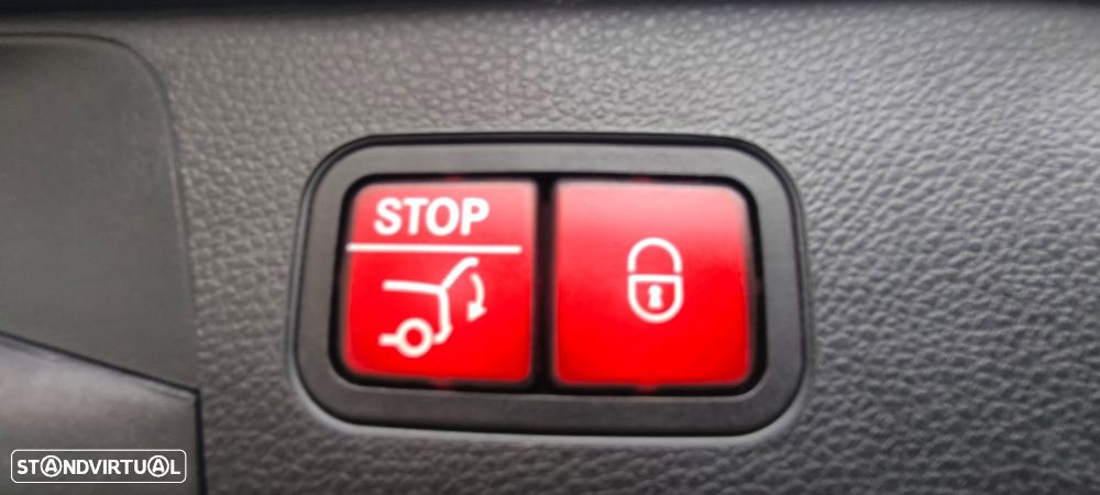 Mercedes-Benz C 220 Station CDI DPF (BlueEFFICIENCY) 7G-TRONIC Avantgarde - 30