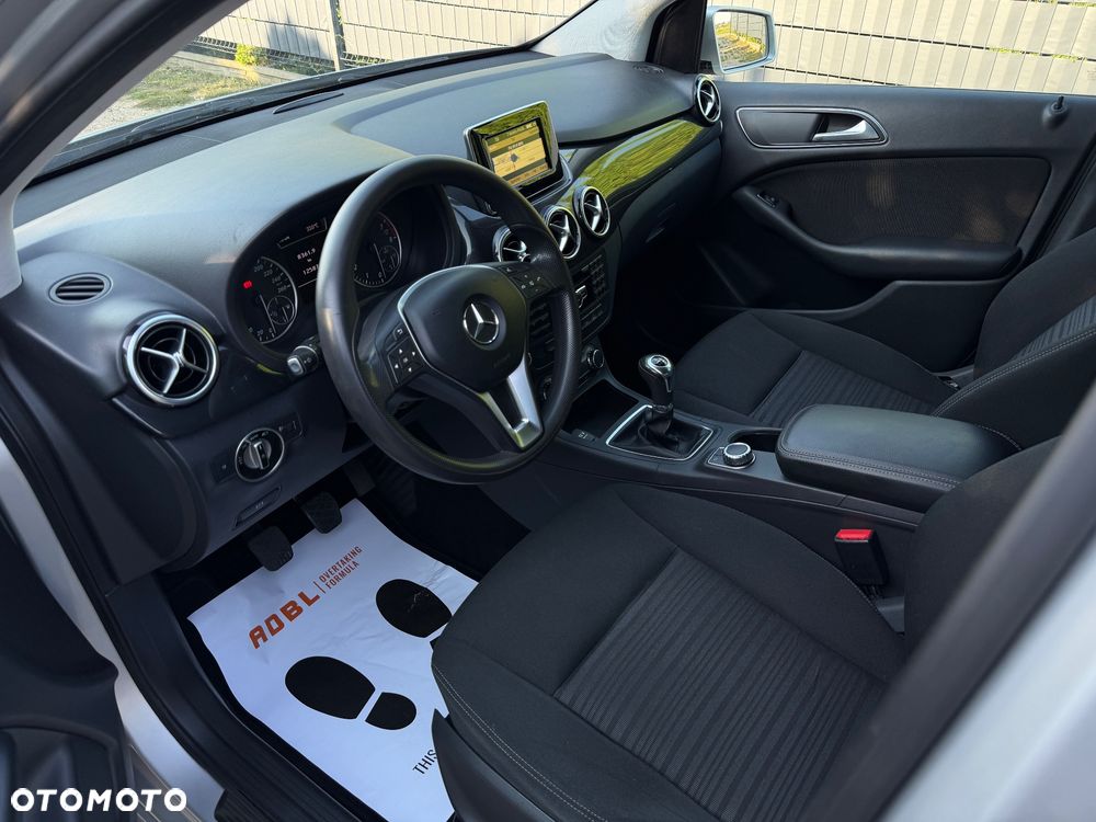 Mercedes-Benz Klasa B 180 BlueEFFICIENCY Edition - 6