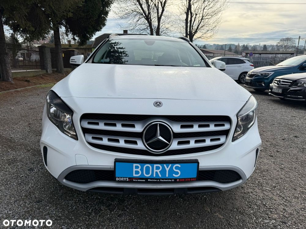 Mercedes-Benz GLA 200 d 7G-DCT Style - 4