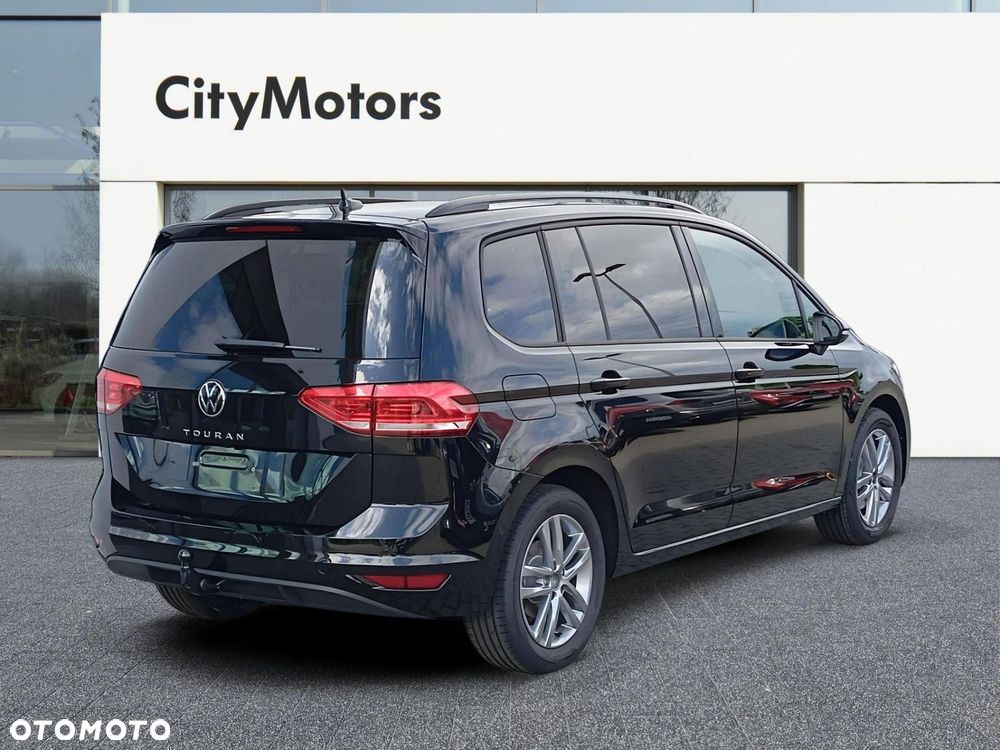 Volkswagen Touran - 6