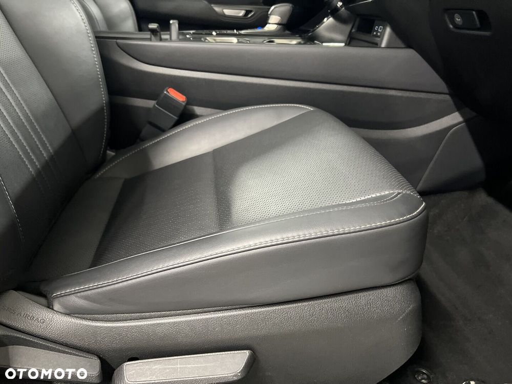 Lexus NX 350h Business AWD - 15
