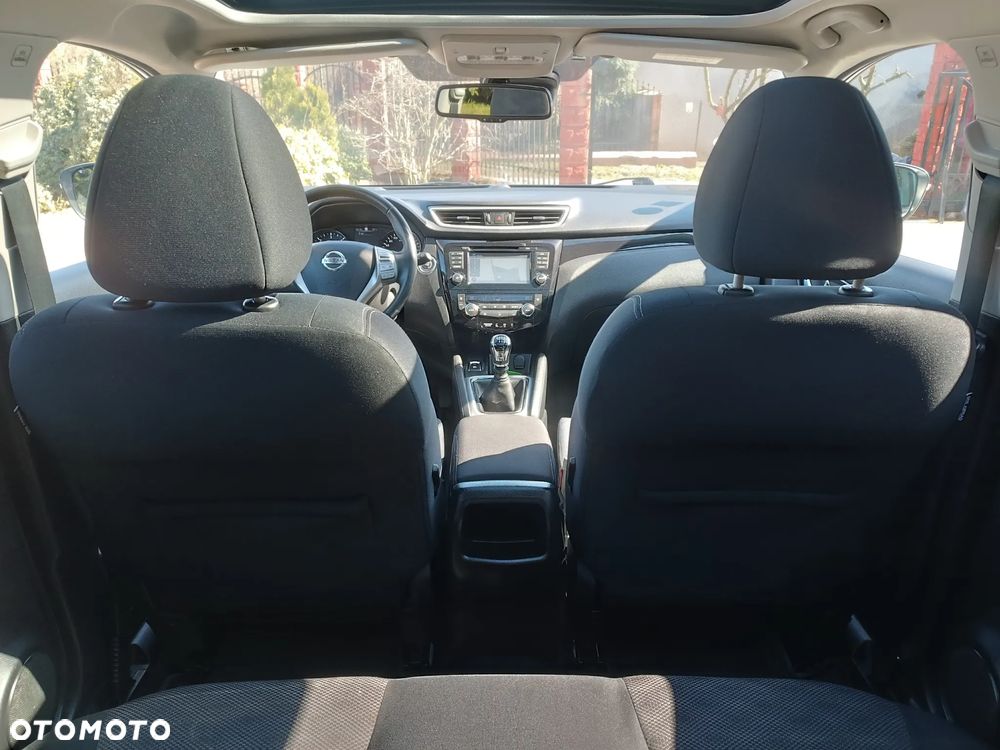 Nissan Qashqai 1.5 dCi N-Connecta - 29