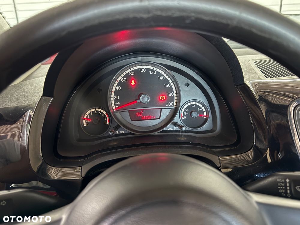 Volkswagen up! 1.0 street EU6 - 9