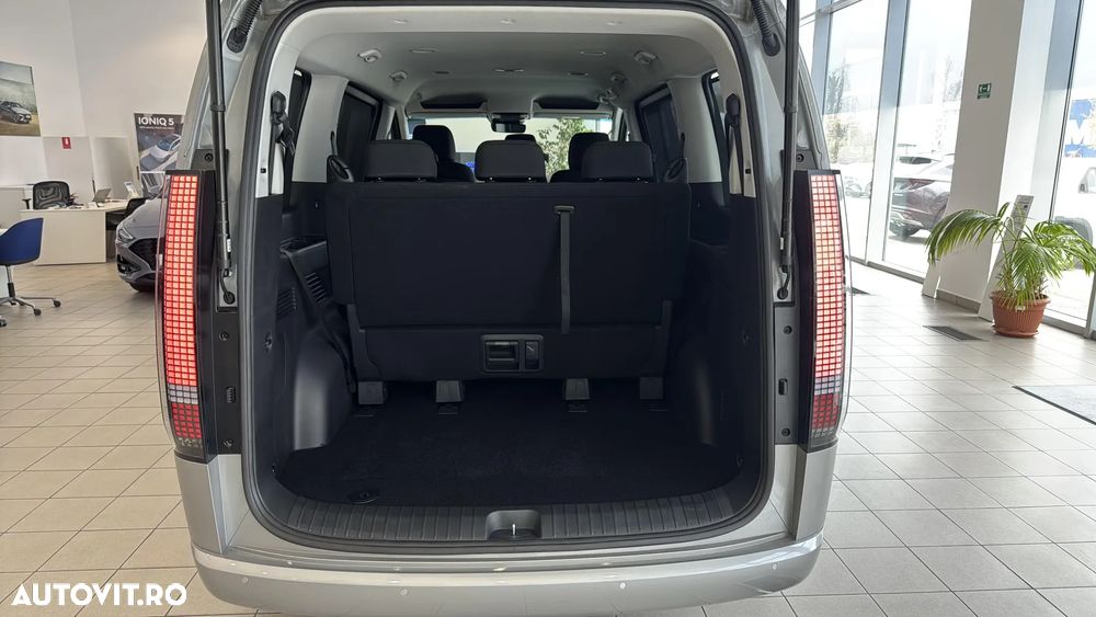 Hyundai Staria 1.6I 215CP 6AT 9 locuri HEV Premium - 19