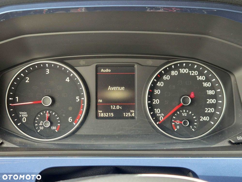Volkswagen Multivan 2.0 BiTDI L1 Generation SIX 4Motion - 27