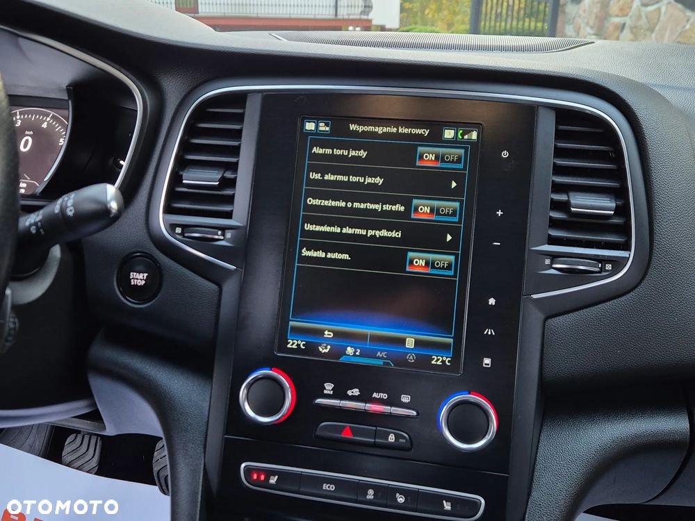 Renault Megane ENERGY TCe 160 GT-LINE - 33