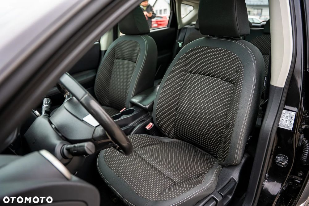 Nissan Qashqai 2.0 dCi 4 x 4 DPF tekna - 7