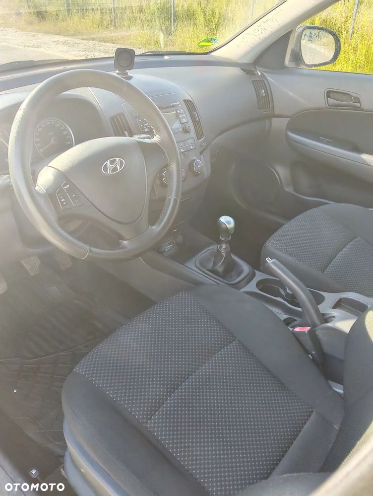 Hyundai i30 1.4 Classic - 9