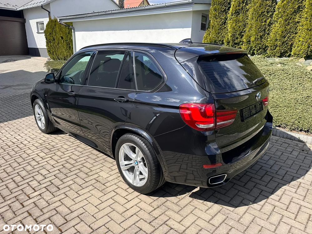 BMW X5 xDrive40d Sport-Aut - 3