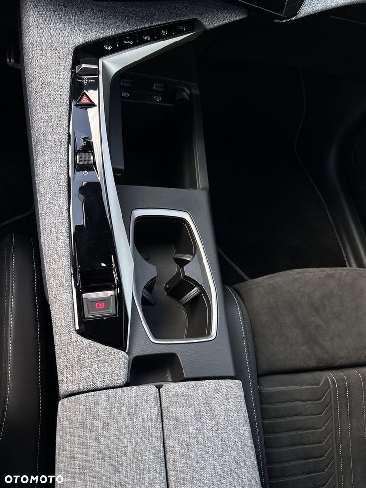 Peugeot 3008 - 17