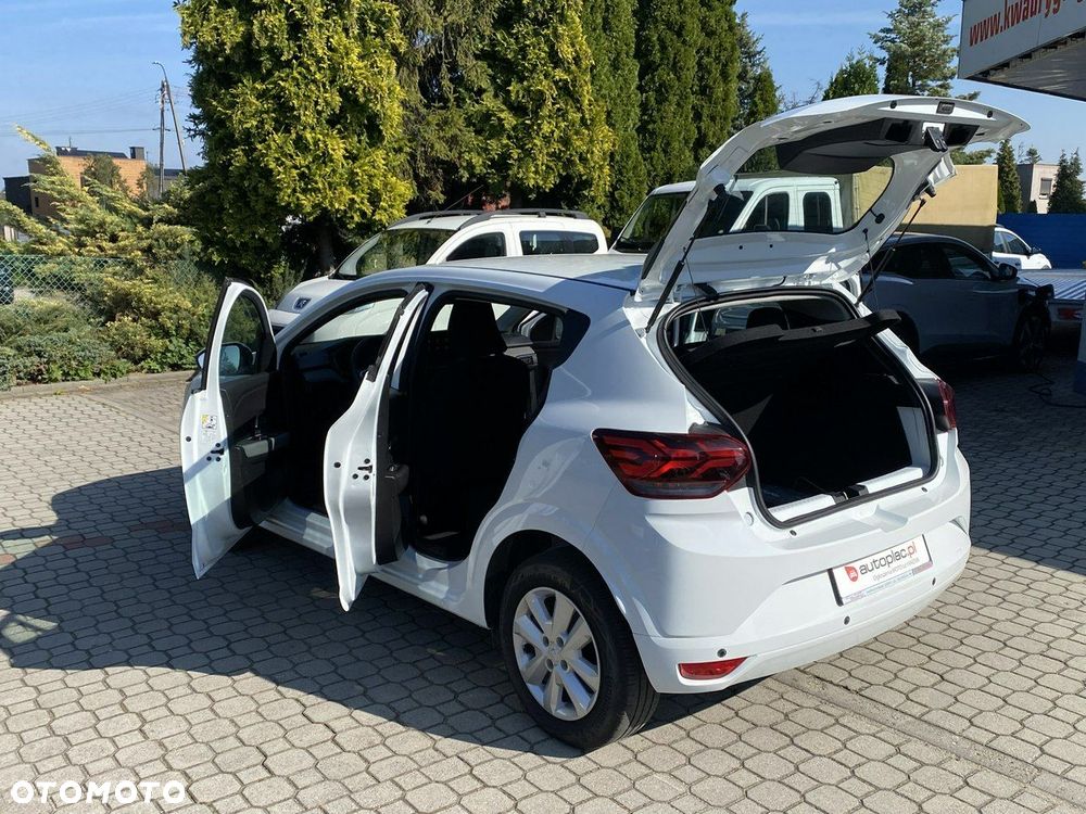Dacia Sandero - 23