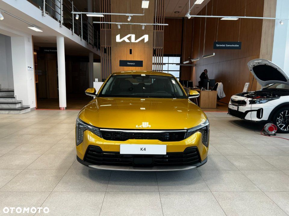 Kia K4 - 8