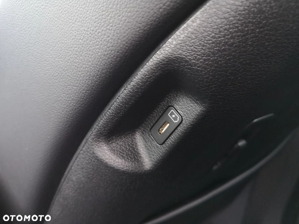 Kia Sportage ver-1-6-t--gdi-mhev-business-line-2wd-dct - 24