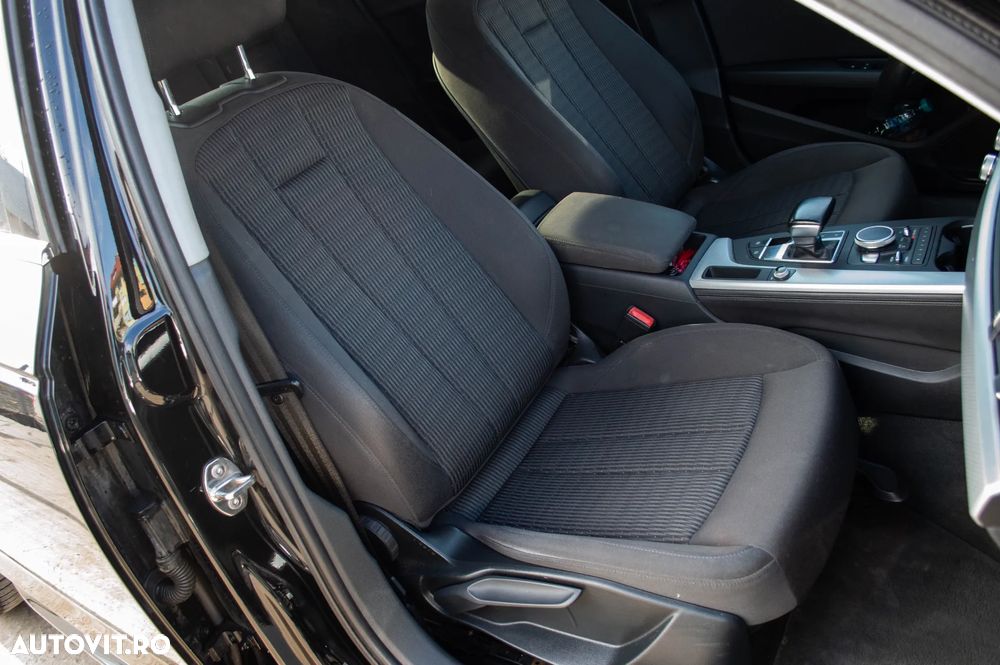 Audi A4 2.0 TDI S tronic Design - 30