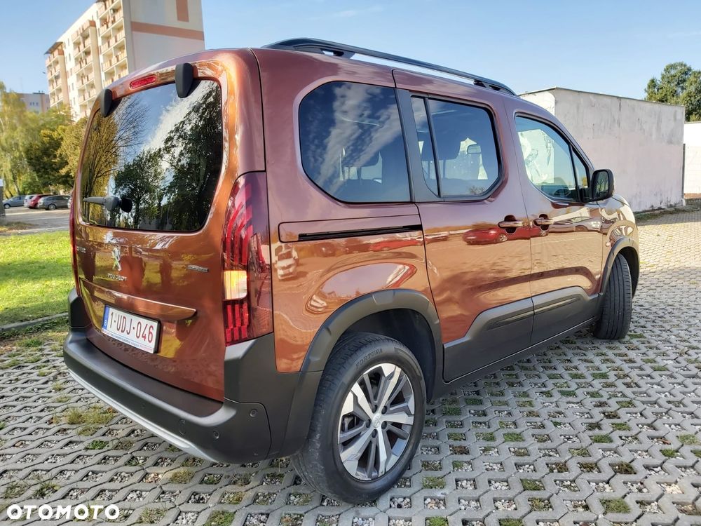 Peugeot Rifter - 19