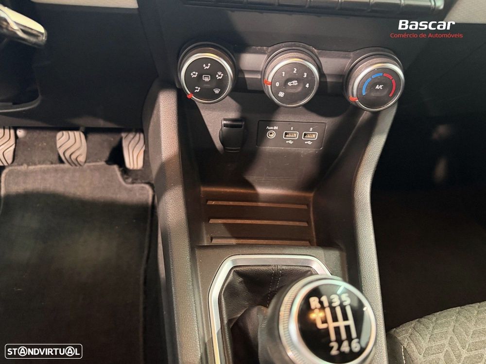 Renault Clio 1.0 TCe Limited - 19