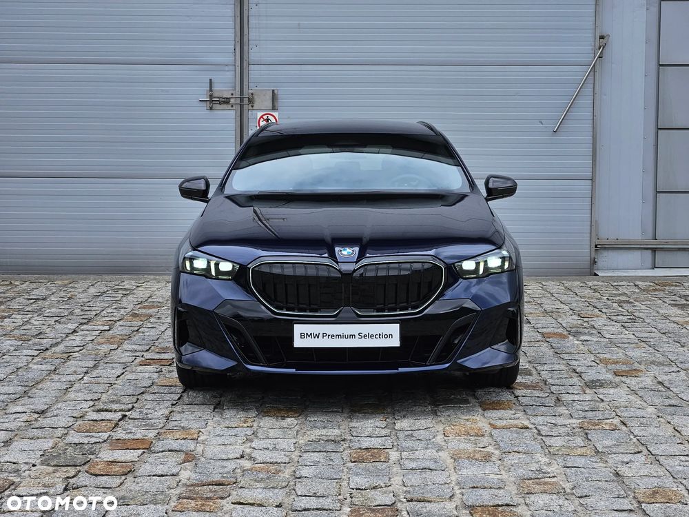 BMW Seria 5 540d xDrive mHEV M Sport - 16