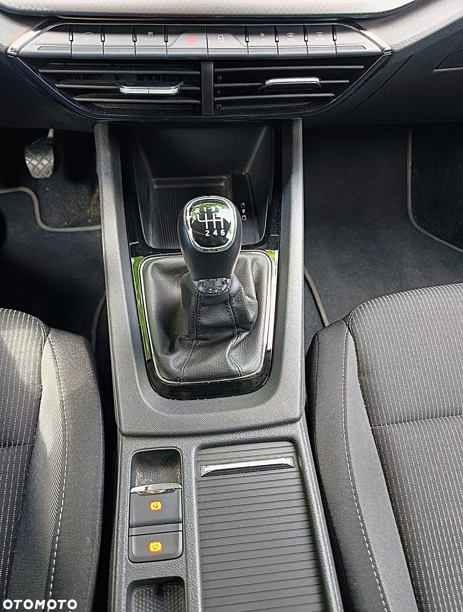 Skoda Octavia 1.5 TSI ACT Ambition - 25