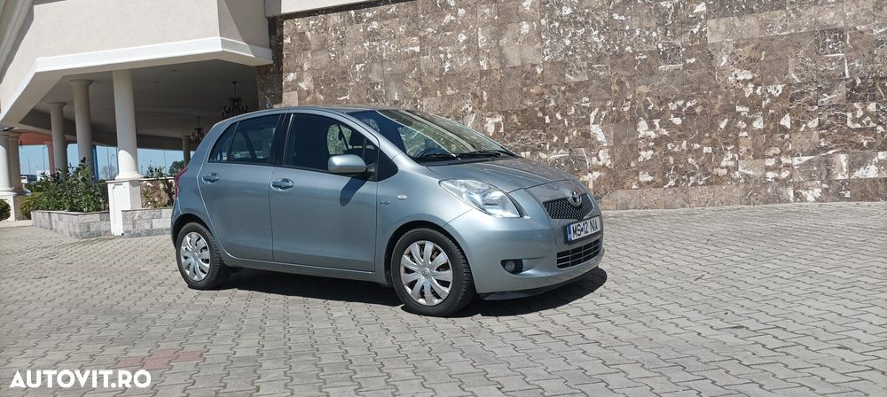 Toyota Yaris 1.4 D-4D Aut Sol - 7