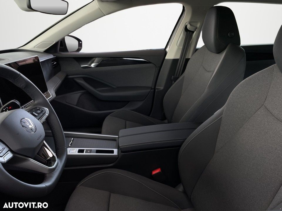 Volkswagen Passat Variant 2.0 TDI DSG Base - 9