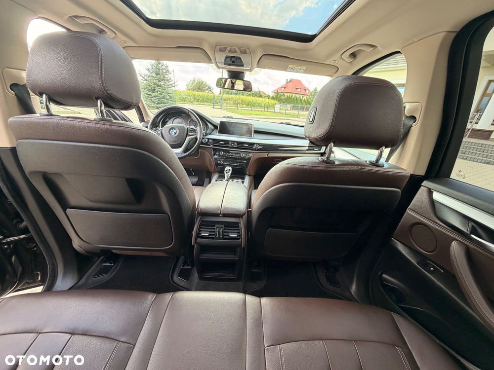 BMW X5 xDrive30d - 14