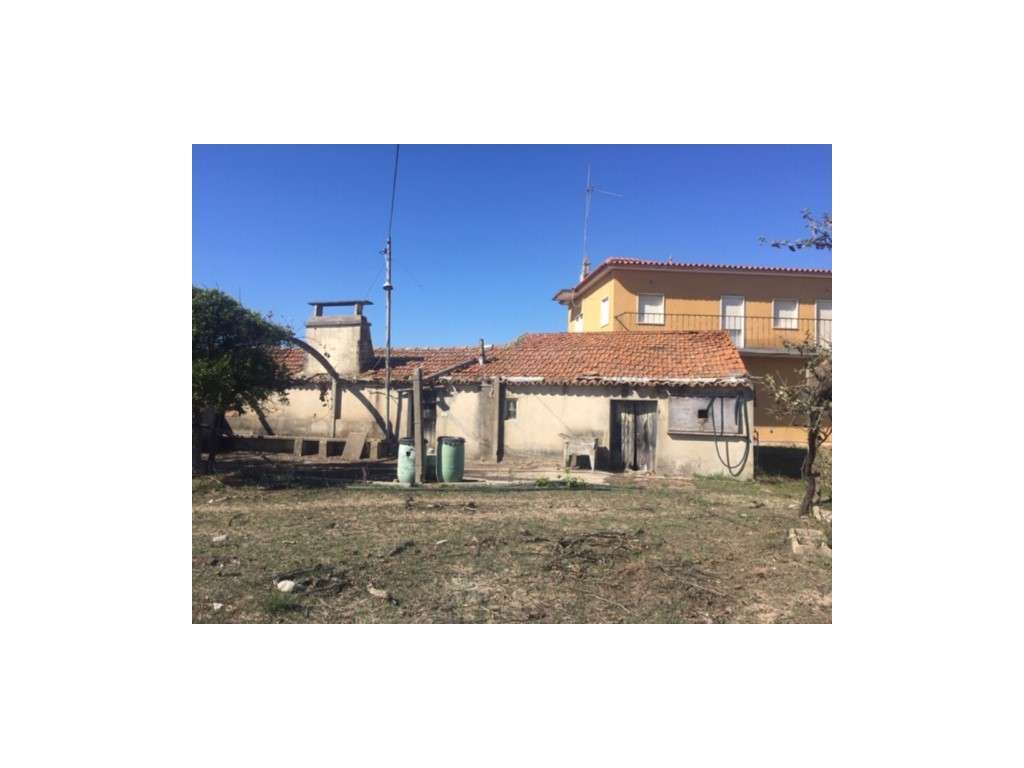 Terreno com 12.250m2 , c/ 1 Habitação e Moradia 2 Pisos c/ 210,00m2... - Grande imagem: 3/13