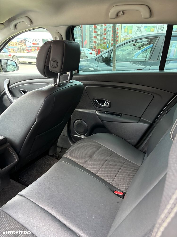 Renault Megane - 8