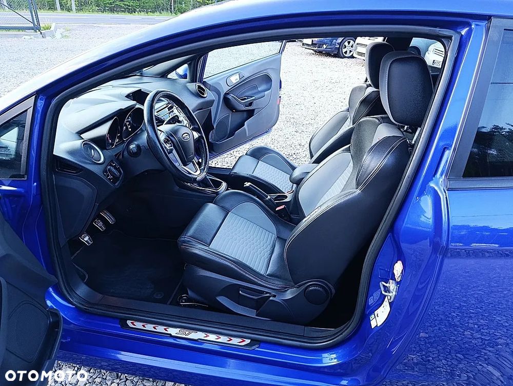Ford Fiesta ST2 EU6 - 17